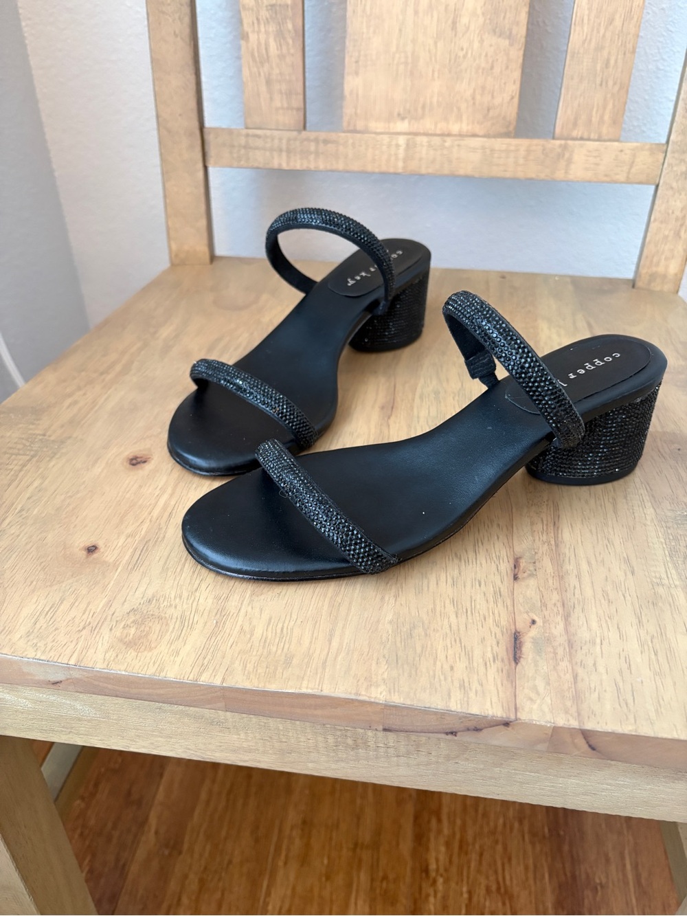 Copper Key Black Beaded Double-Strap Block Heels Sz 8